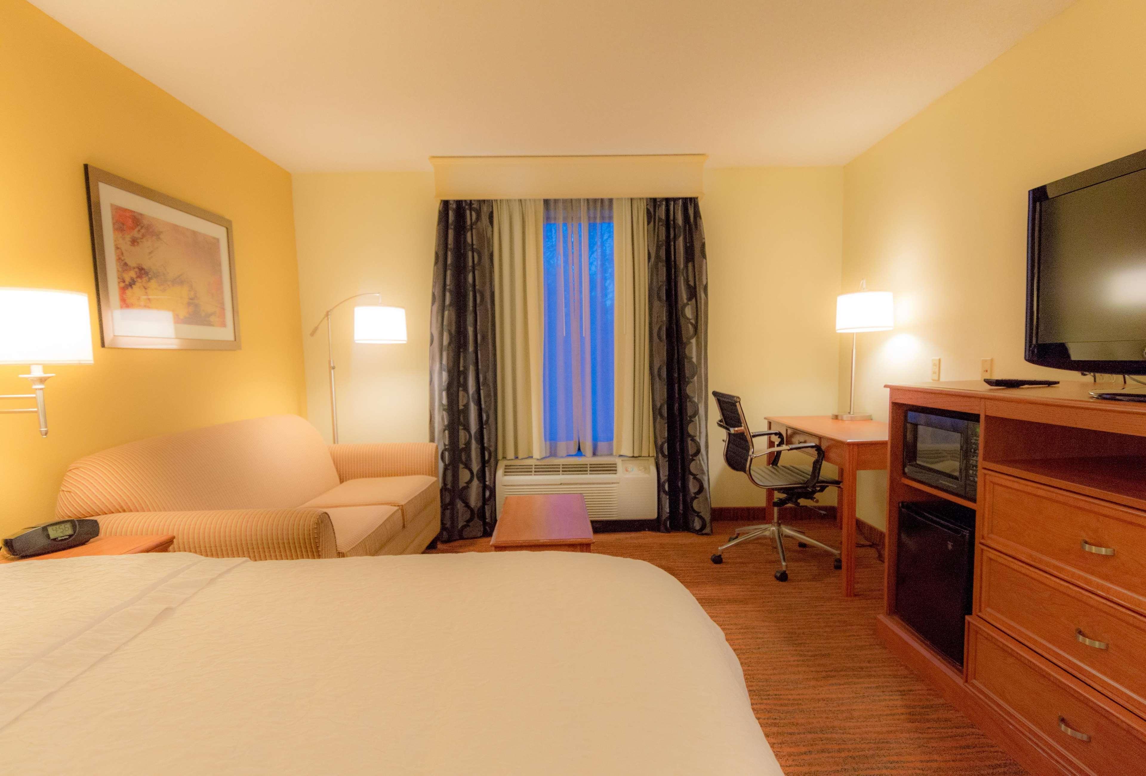 Hampton Inn & Suites St. Louis-Честърфийлд Екстериор снимка