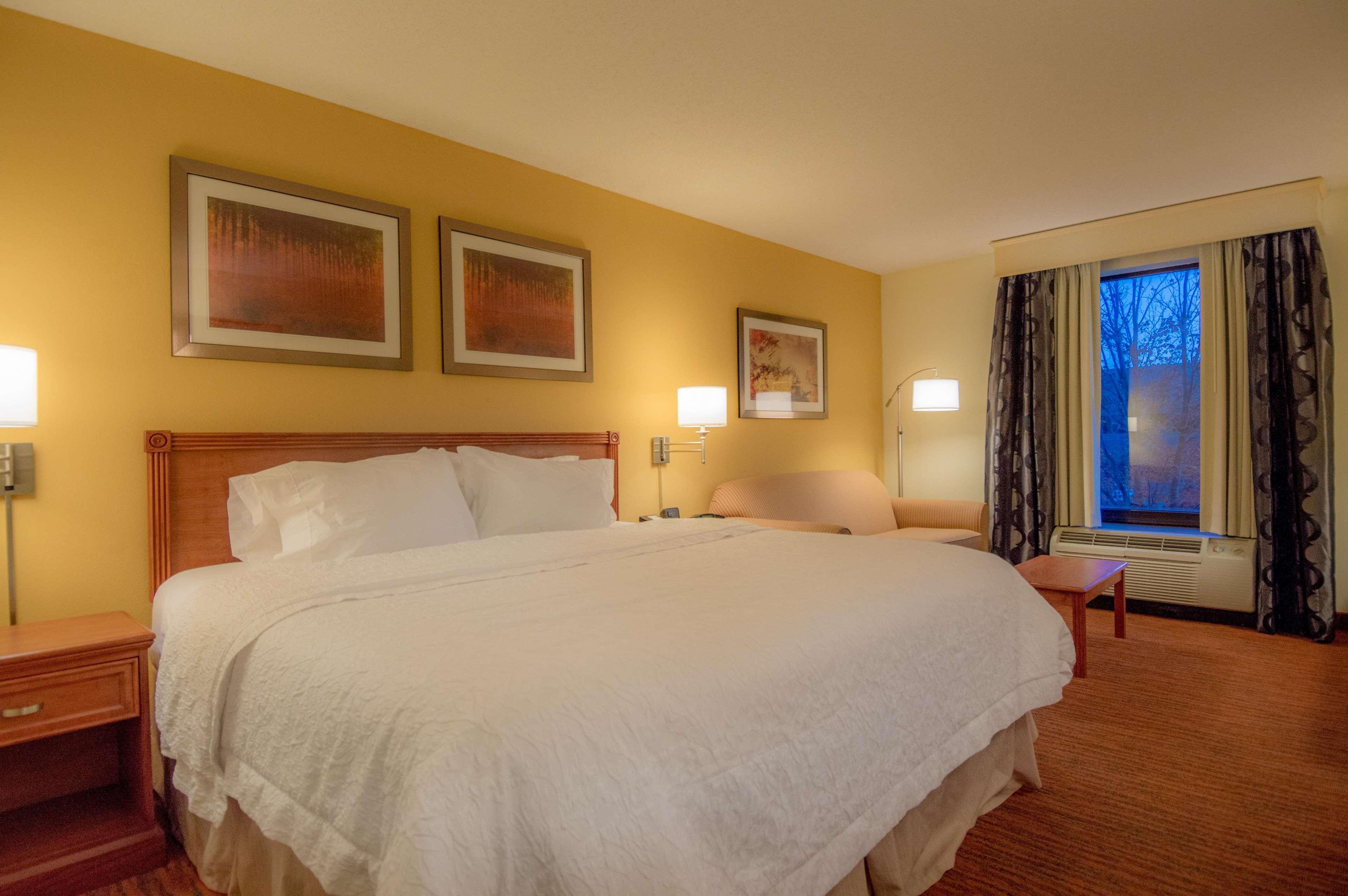 Hampton Inn & Suites St. Louis-Честърфийлд Екстериор снимка