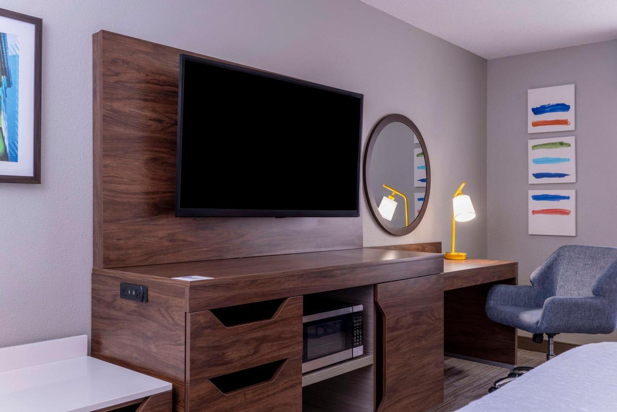 Hampton Inn & Suites St. Louis-Честърфийлд Екстериор снимка