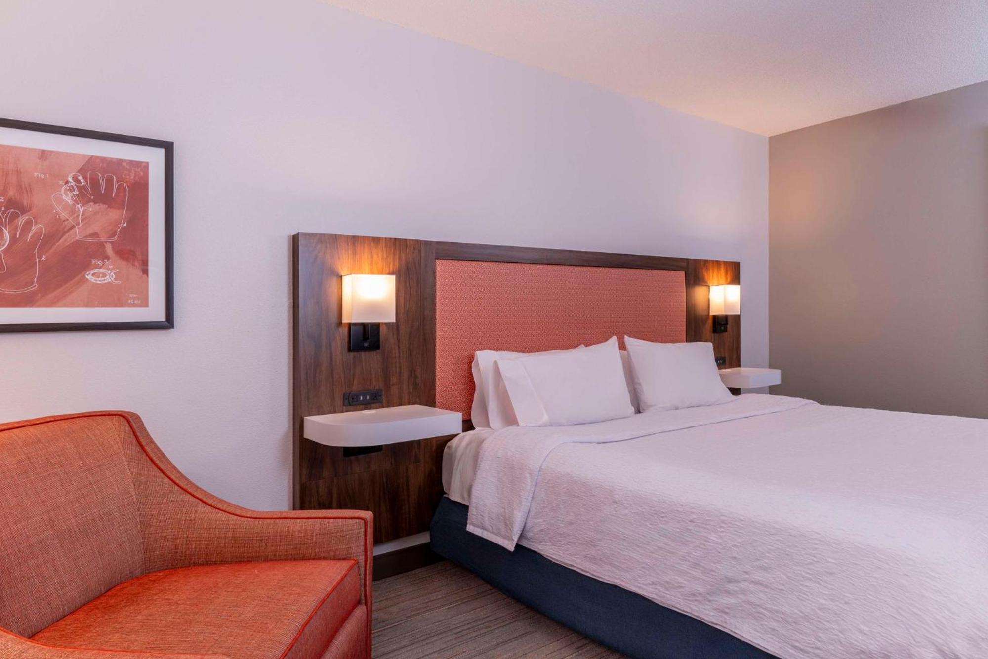 Hampton Inn & Suites St. Louis-Честърфийлд Екстериор снимка