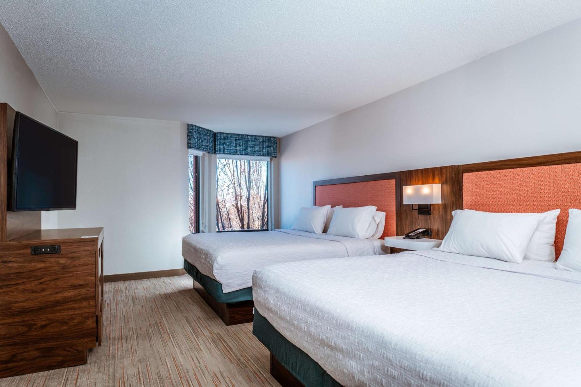 Hampton Inn & Suites St. Louis-Честърфийлд Екстериор снимка